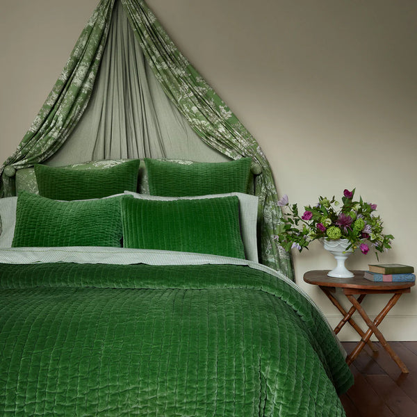 Velvet Moss Coverlet- Queen