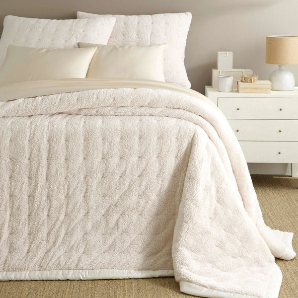 Marshmallow Fleece Ivory Puff Sham & Insert